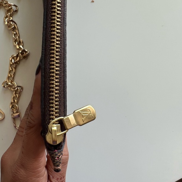 Louis Vuitton Neverfull Pouch / Pochette - Picture 6 of 10